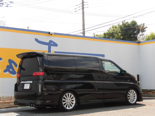 ニッサン E51 エルグランド