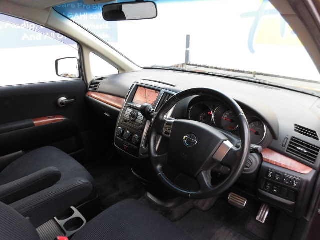 ニッサン TU31 プレサージュ