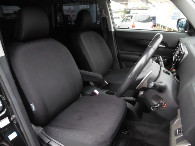 トヨタ ZRE152W カローラルミオン