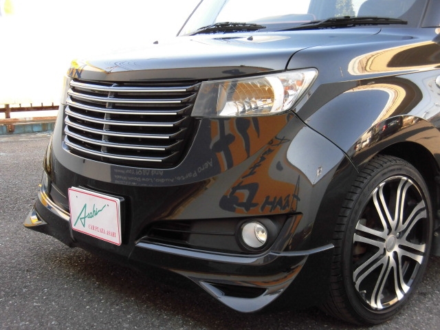 トヨタ QNC21 bB