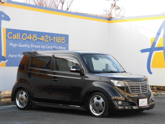 トヨタ QNC21 bB