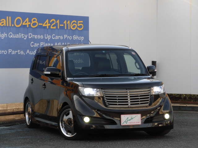 トヨタ QNC21 bB