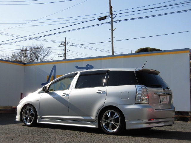 トヨタ ZNE10G ウィッシュ