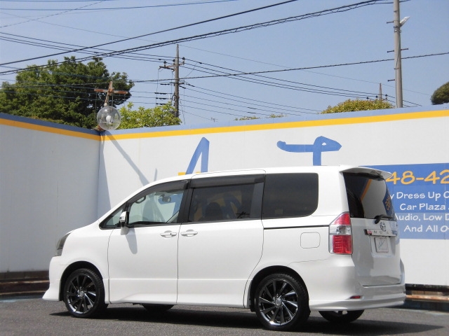 トヨタ ノア