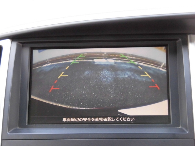 ニッサン CC25 セレナ
