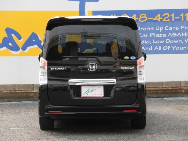 ホンダ RK5 ステップワゴンスパーダ