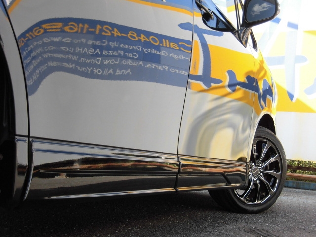トヨタ ZRR70G ノア