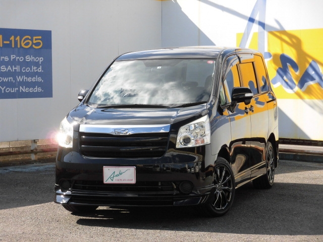 トヨタ ZRR70G ノア