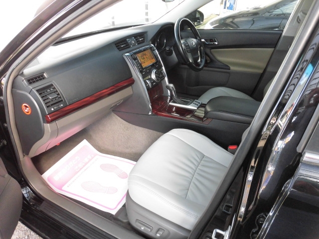 トヨタ GRX130 マークX