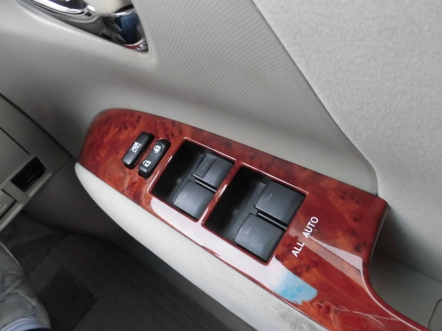 トヨタ ACR50W エスティマ