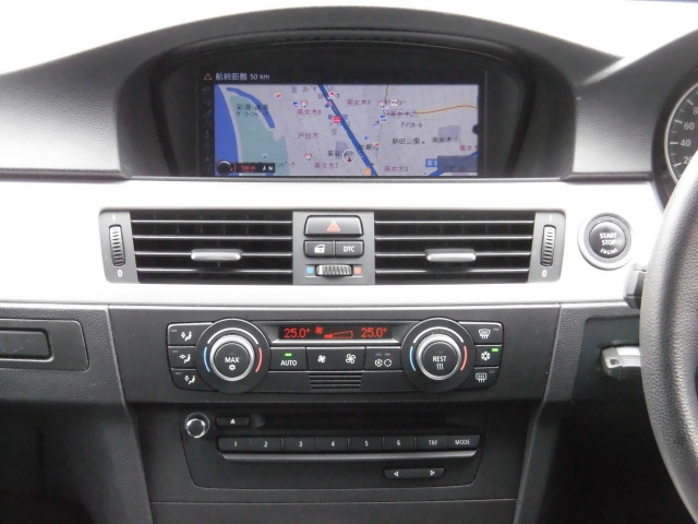 BMW 320i ツーリング