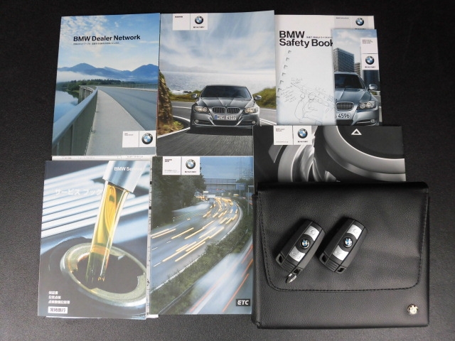 BMW 320i ツーリング