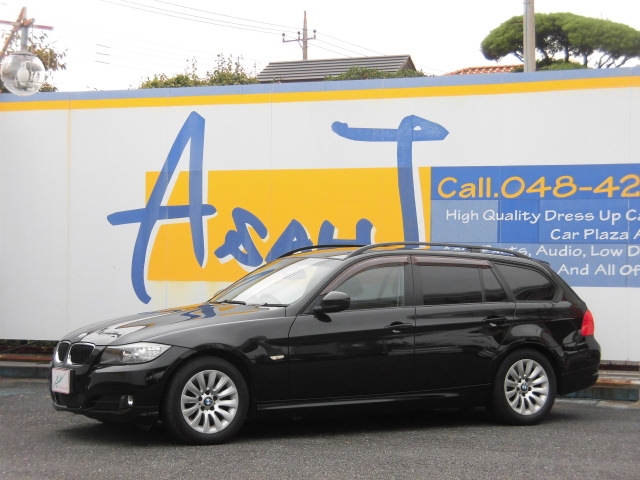 BMW 320i ツーリング