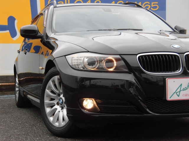 BMW 320i ツーリング