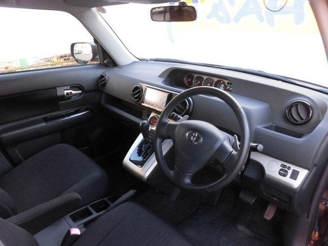 トヨタ ZRE152N カローラルミオン