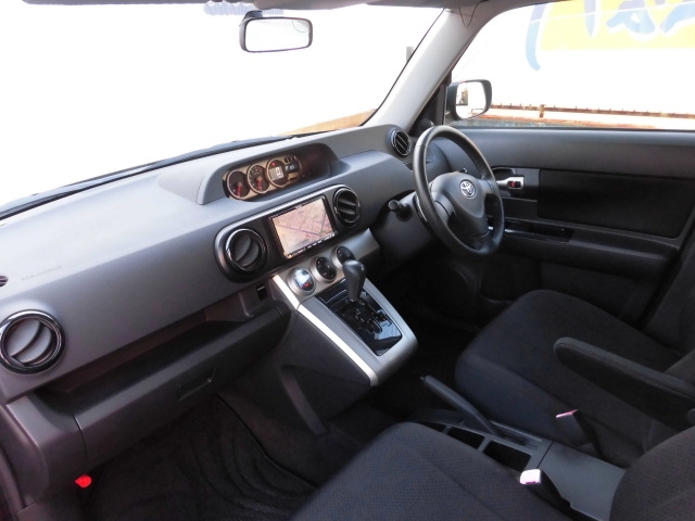 トヨタ ZRE152N カローラルミオン
